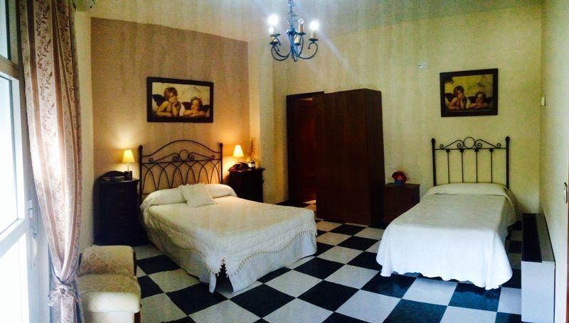 Hostal El Camionero Burguillos Del Cerro Rum bild